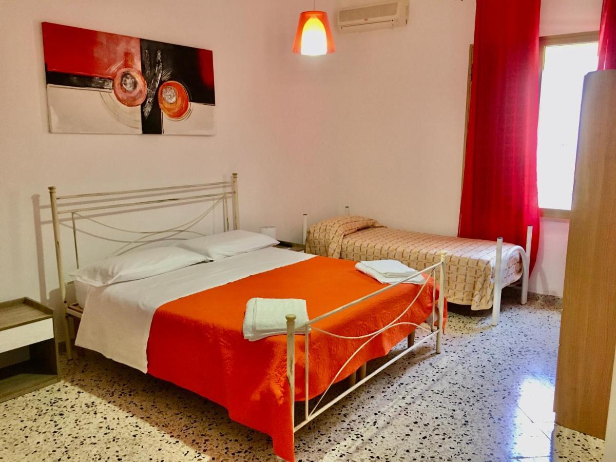 Appartamento I Tramonti Di Cofano 卡斯泰卢佐 外观 照片